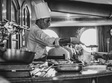 urządzenia w gastronomii szef kuchni