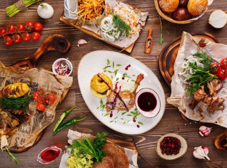 pieczone potrawy w piecu